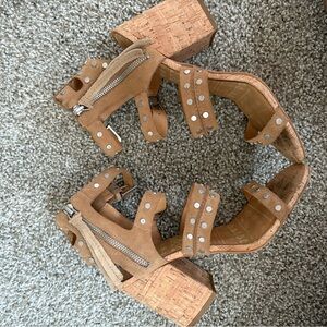 Dolce Vita - Studded Tan Block Heel Sandals